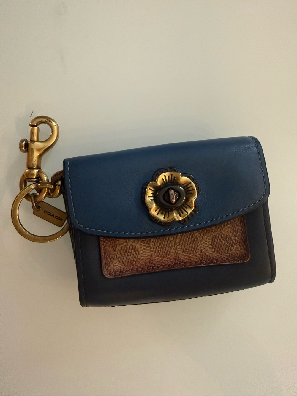 Coach Tea Rose Snakeskin Leather Mini Parker Card Case Key Chain
